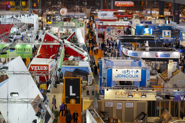 Vue du hall dédié au gros oeuvre lors du salon Batimat